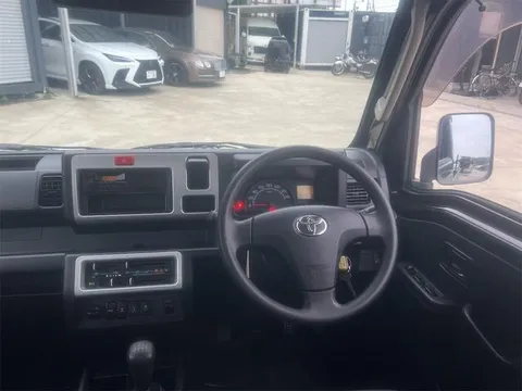 Toyota Pixis Truck