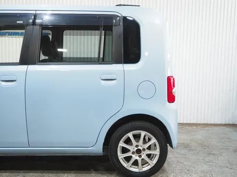 Toyota Pixis Space