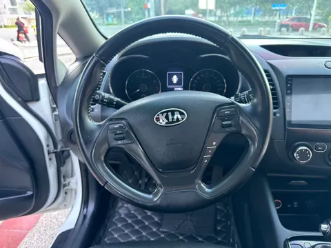Kia Cerato (K3)