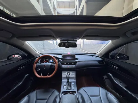 Hongqi H5