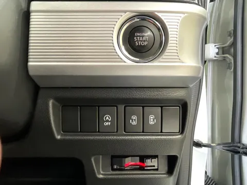 Suzuki Spacia Custom