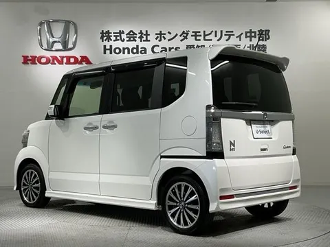 Honda N-BOX Custom