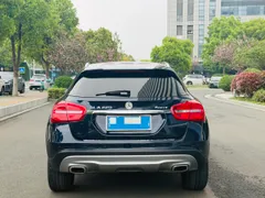 Mercedes-Benz Mercedes-Benz GLA