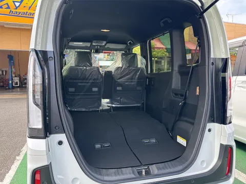 Honda N-BOX Custom