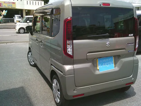 Suzuki Spacia