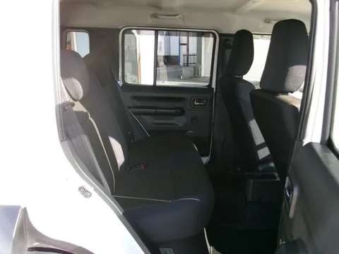 Suzuki Jimny Nomade