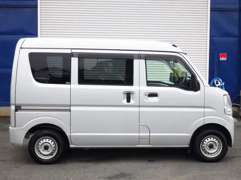 Nissan Clipper