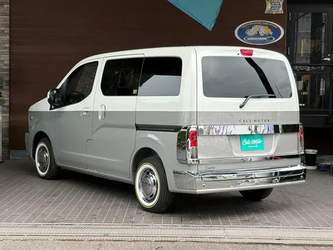 Nissan Vanette