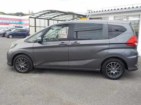 Honda Freed Plus