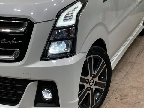 Suzuki Wagon R Stingray