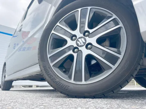 Suzuki Wagon R Stingray