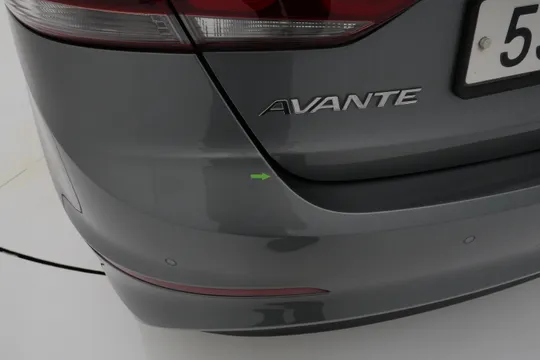 Hyundai Elantra (Avante)