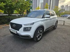 Hyundai Venue
