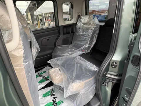 Mitsubishi Delica Mini