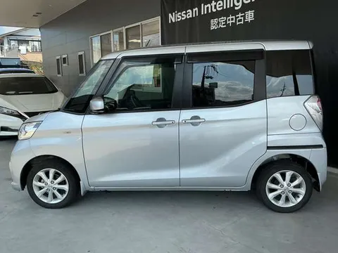 Nissan Dayz Roox
