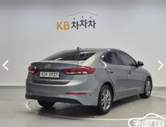 Hyundai Elantra (Avante)