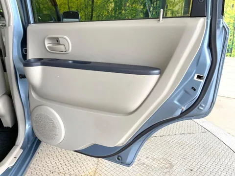 Nissan Otti