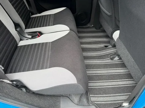 Toyota Pixis Joy