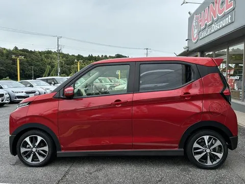 Mitsubishi eK X