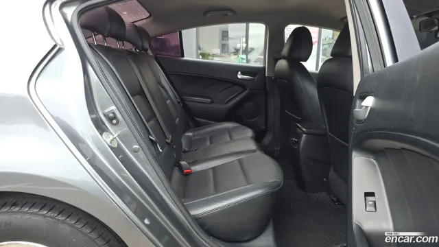 Kia Cerato (K3)
