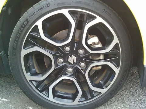 Suzuki Swift Sport