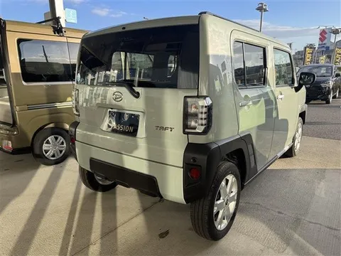 Daihatsu Taft