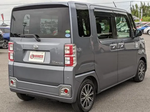 Daihatsu Wake