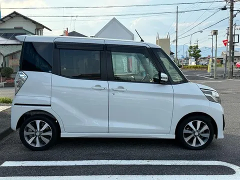 Mitsubishi eK Space Custom