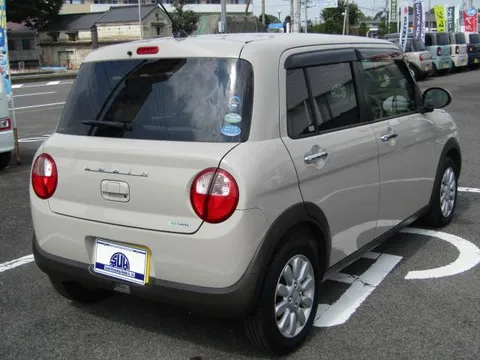 Suzuki Alto Lapin