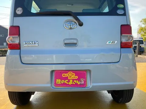 Toyota Pixis Space