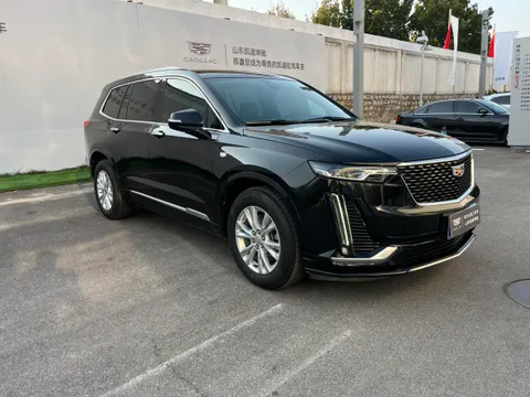 Cadillac XT6