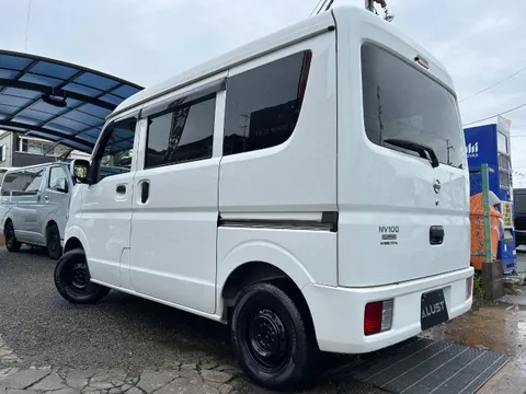 Nissan Clipper