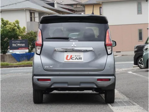 Mitsubishi eK X