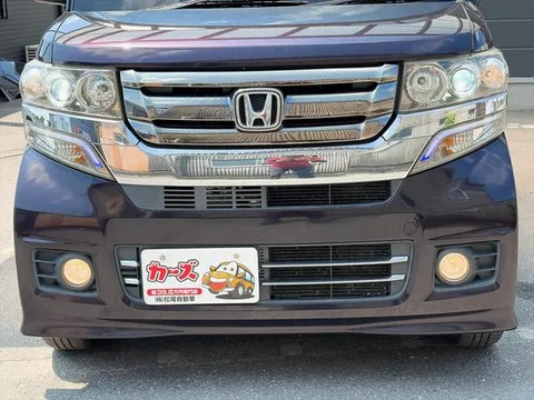 Honda N-BOX Custom