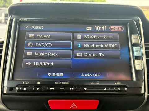Honda N-BOX Custom