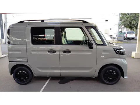 Suzuki Spacia Base