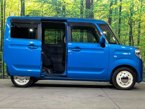 Suzuki Spacia