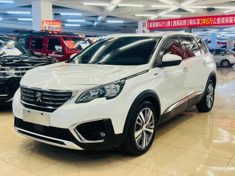 Peugeot 5008