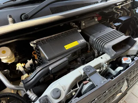 Mitsubishi eK X