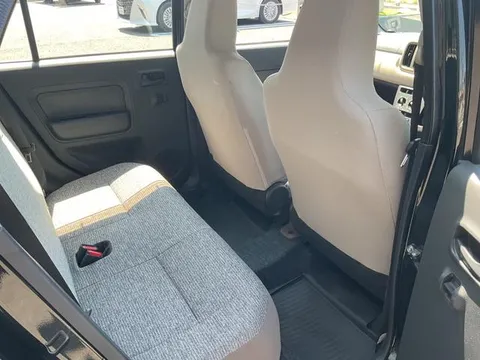 Daihatsu Mira Tocot