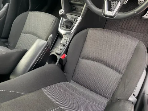 Mazda Mazda2 (Demio)