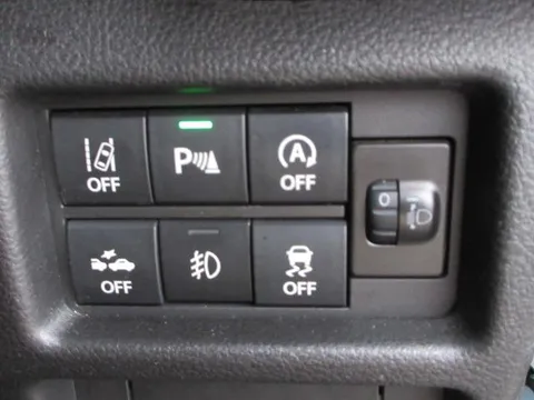 Mazda Flair Crossover