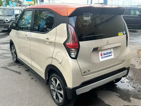 Mitsubishi eK X