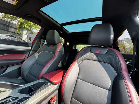 Geely Coolray (Binyue)