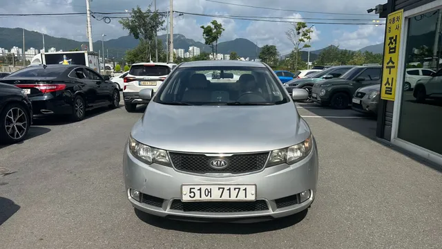 Kia Cerato (Forte)