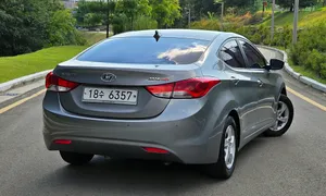 Hyundai Elantra (Avante)