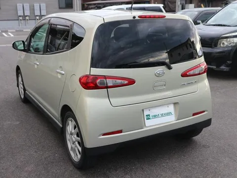 Daihatsu Sonica