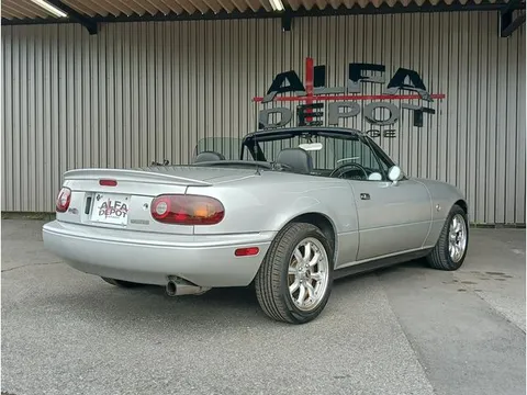 Mazda Eunos Roadster