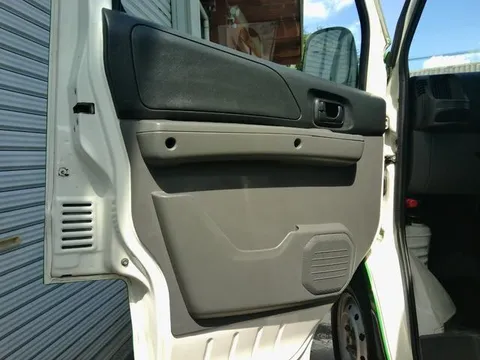 Mitsubishi Minicab Van