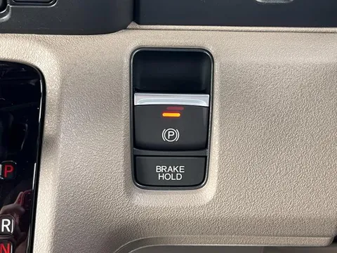 Honda N-BOX Joy